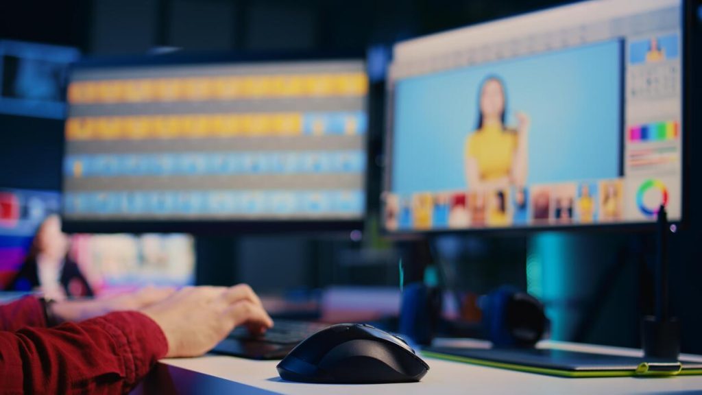 Social Media Content Specialist